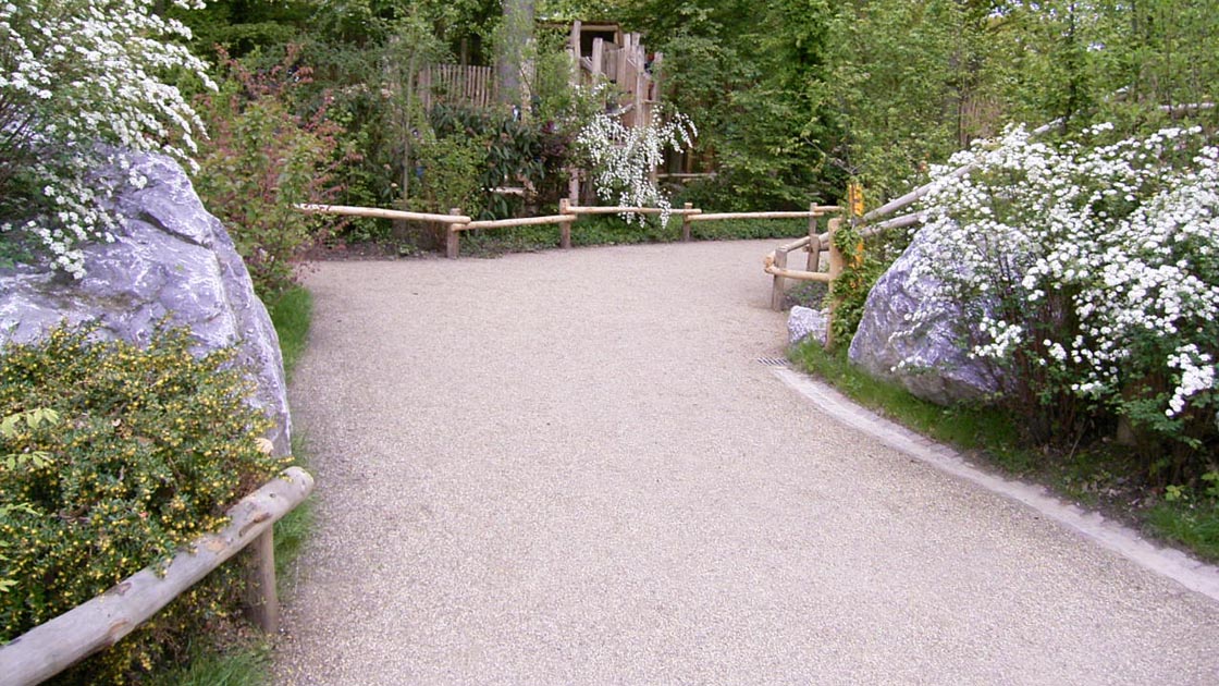 Rasengitterplatten - TTE®-Außenanlagen - ökologisch und preiswert bauen