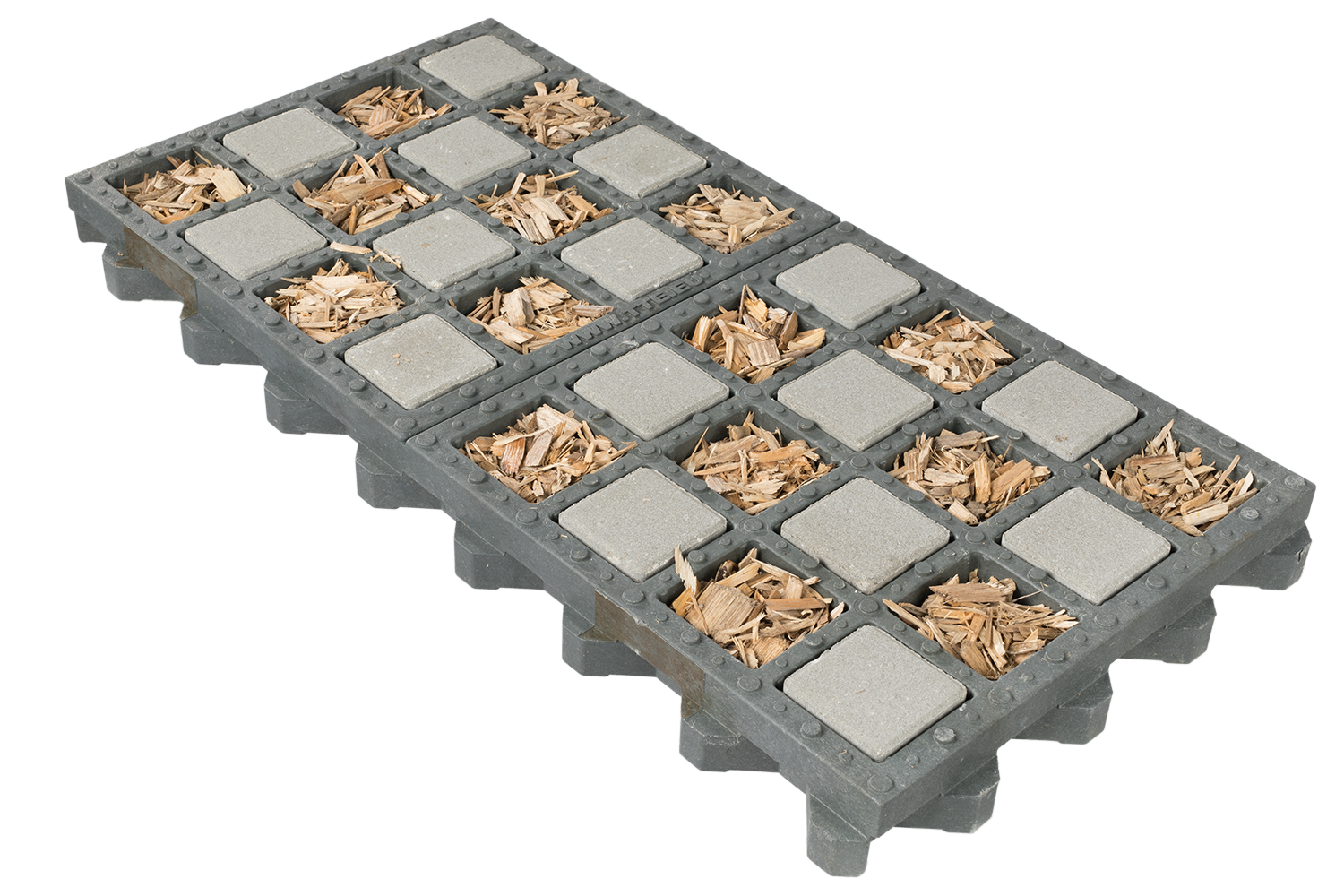 TTE® filled with 50% paving stones and 50% wood chips                     